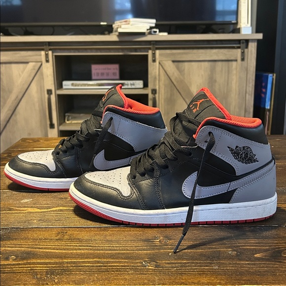 Jordan Sneakers Black and Gray with Red Accents - Picture 2 of 2